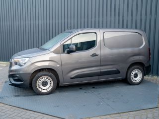Opel Combo 1.5D 102Pk L1H1 Edition | Bluetooth | Parkeersensoren | Cruisecontrol | Prijs Rijklaar!! Opel Combo 1.5D 102Pk L1H1 Edition | Bluetooth | Parkeersensoren | Cruisecontrol | Prijs Rijklaar!!