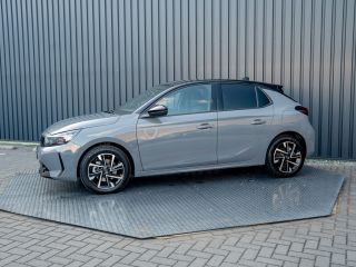 Opel Corsa 1.2 Turbo 100Pk GS | Camera | Navi | Parkeersensoren | Prijs Rijklaar!!