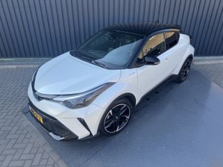 Toyota C-HR 1.8 Hybrid GR-Sport / bi tone | LED | Apple Carplay/Android Auto | 10 jr GARANTIE | Prijs Rijklaar!!
