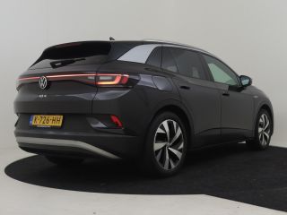 Volkswagen ID.4 First 77 kWh 204pk | Camera achter | Adaptief cruise control | Navigatie | App connect | Led kopl...