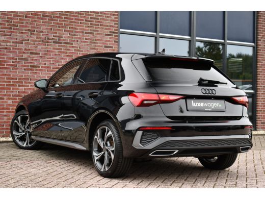 Audi A3 Sportback 40 TFSI e S-Line Pano ACC S-zetels 18inch ActivLease financial lease