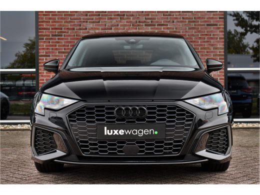 Audi A3 Sportback 40 TFSI e S-Line Pano ACC S-zetels 18inch ActivLease financial lease