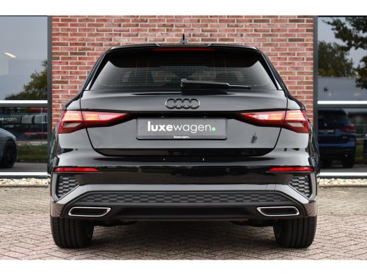 Audi A3 Sportback 40 TFSI e S-Line Pano ACC S-zetels 18inch ActivLease financial lease