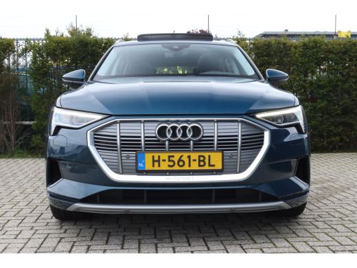 Audi e-tron 50 quattro Launch edition plus 71 kWh | Schuifdak | Adaptieve Cruise | Stoelverwarming | Luchtver... ActivLease financial lease