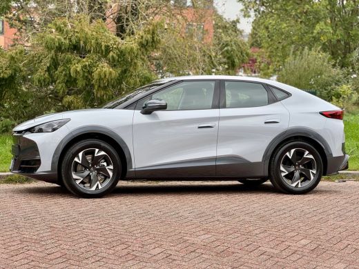 CUPRA Tavascan 82kWh 286pk Essential | 15'' infotainment | Dodehoeksensoren | Stoelverwarming ActivLease financial lease