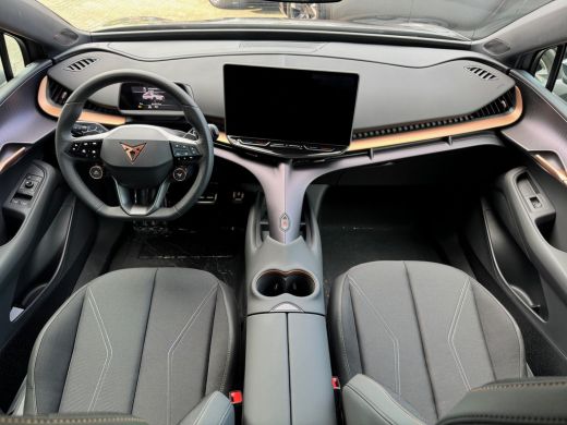 CUPRA Tavascan 82kWh 286pk Essential | 15'' infotainment | Dodehoeksensoren | Stoelverwarming ActivLease financial lease