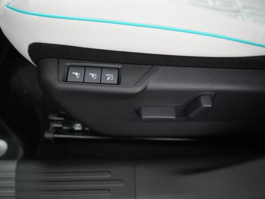 Fiat 600 1.2 Hybrid La Prima | Achteruitrijcamera | Airco (automatisch) | Apple Carplay/Android Auto|telef... ActivLease financial lease