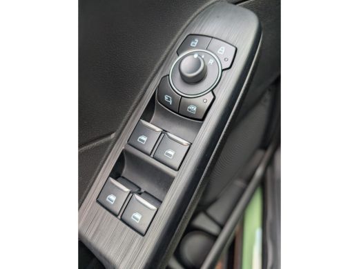 Ford Kuga 2.5 PHEV ST-Line 243pk | Camera | Winterpack | Keyless | Cruise | Fabrieksgarantie tot 05-03-2027 ActivLease financial lease