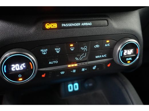 Ford Kuga 2.5 PHEV ST-Line X | Adapt. Cruise | Camera V+A | Standkachel | 100% Dealer Onderhouden | Winter-... ActivLease financial lease