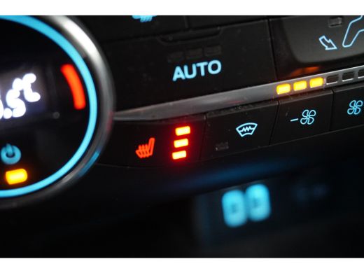 Ford Kuga 2.5 PHEV ST-Line X | Adapt. Cruise | Camera V+A | Standkachel | 100% Dealer Onderhouden | Winter-... ActivLease financial lease