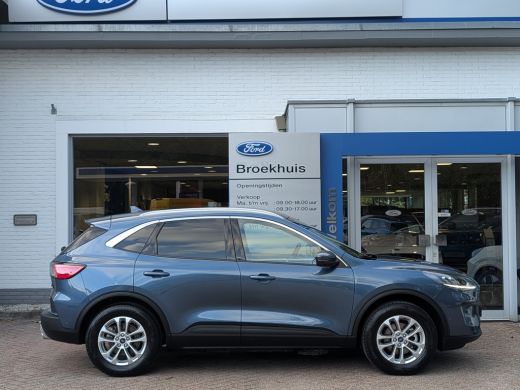 Ford Kuga 2.5 PHEV Titanium 225pk | Dodehoek | Winter Pack | Adap. Cruise | Elek. Trekhaak | 1e Eigenaar & ... ActivLease financial lease