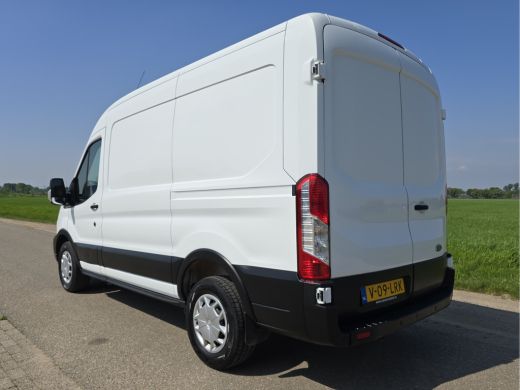 Ford Transit 350 2.0 TDCI L2 H2 - 130 Pk - Euro 6 - Airco - Cruise Control ActivLease financial lease