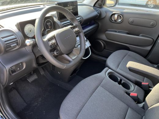 Hyundai Inster Evolve 49 kWh | 3.000,- korting | Gratis laadstation t.w.v. 589,- | Uit voorraad leverbaar | ActivLease financial lease