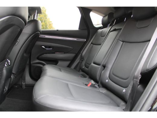 Hyundai Tucson 1.6 T-GDI PHEV Premium 4WD | Memory Seats verwarmd & gekoeld | 360 camera | Vol-Leder | | Actieve... ActivLease financial lease