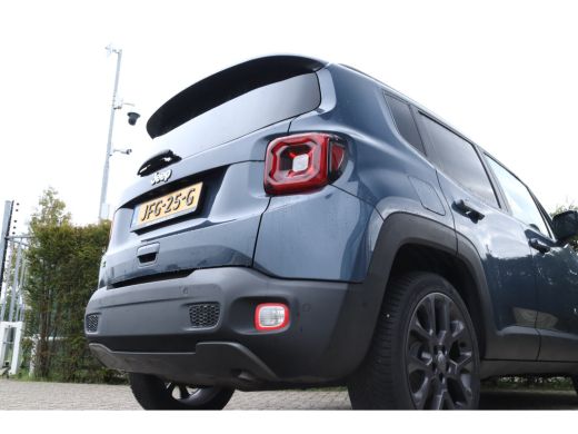 Jeep Renegade 1.5T e-Hybrid S Adaptieve Cruise | Stoel+Stuurverwarming | Camera | Keyless | Leder | Navi | Carplay ActivLease financial lease