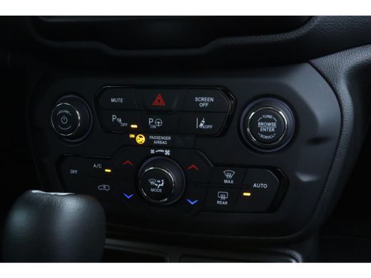 Jeep Renegade 1.5T e-Hybrid S Adaptieve Cruise | Stoel+Stuurverwarming | Camera | Keyless | Leder | Navi | Carplay ActivLease financial lease