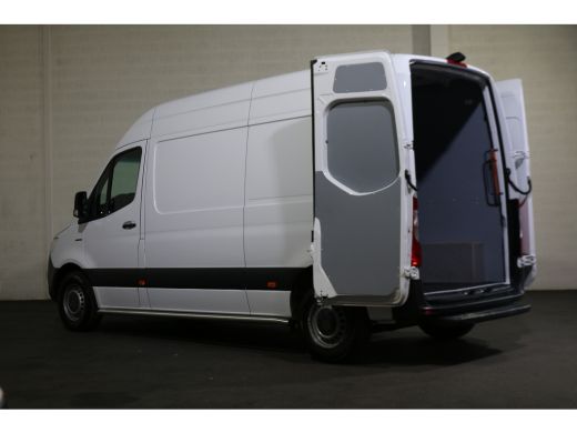 Mercedes-Benz eSprinter L2 H2 55 kWh Airco 270gr Achterdeuren ActivLease financial lease