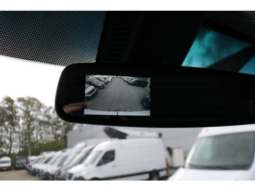 Mercedes-Benz eSprinter L2 H2 55 kWh Airco 270gr Achterdeuren ActivLease financial lease