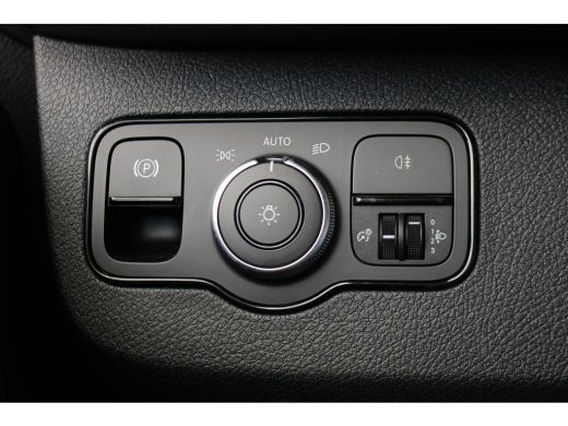 Mercedes-Benz eSprinter L2 H2 55 kWh Airco 270gr Achterdeuren ActivLease financial lease