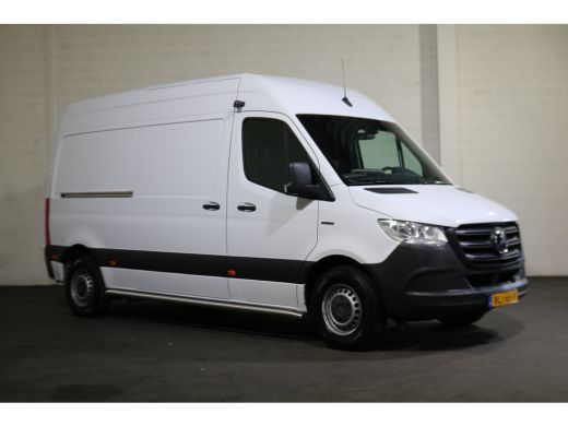 Mercedes-Benz eSprinter L2 H2 55 kWh Airco 270gr Achterdeuren ActivLease financial lease