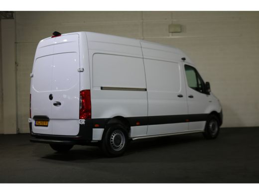 Mercedes-Benz eSprinter L2 H2 55 kWh Airco 270gr Achterdeuren ActivLease financial lease