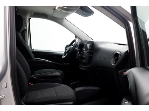 Mercedes-Benz Vito 114 CDI 136pk Compact 9G Automaat 2x Schuifdeur/LED/Camera/Inrichting 07-2022 ActivLease financial lease
