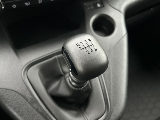 Opel Combo 1.5D 102 PK / L1H1 / UNIEK 15.387 KM !! / 1e EIG. / 6 BAK / AIRCO / CRUISE / BLUETOOTH / PDC ActivLease financial lease