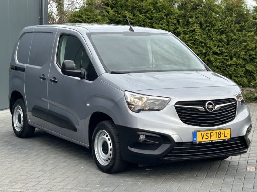 Opel Combo 1.5D 102 PK / L1H1 / UNIEK 15.387 KM !! / 1e EIG. / 6 BAK / AIRCO / CRUISE / BLUETOOTH / PDC ActivLease financial lease
