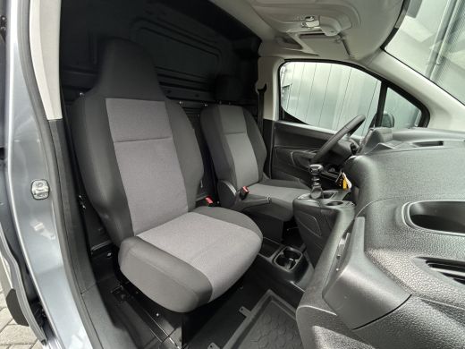 Opel Combo 1.5D 102 PK / L1H1 / UNIEK 15.387 KM !! / 1e EIG. / 6 BAK / AIRCO / CRUISE / BLUETOOTH / PDC ActivLease financial lease