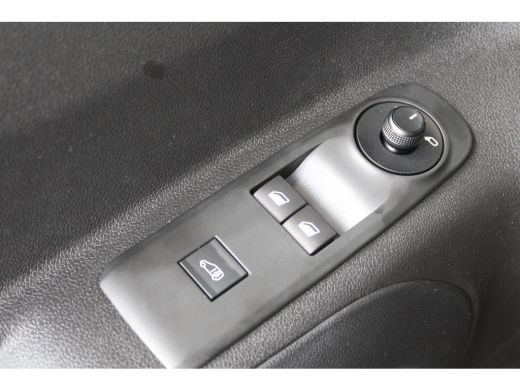 Opel Combo-e Standaard - Electric | 11 KW On-Board lader | Elektrisch verstelbare en verwarmbare buitenspiegel... ActivLease financial lease