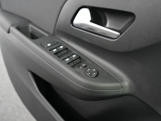 Opel Corsa 1.2 GS Line | Cruise control | LED koplampen | Lichtmetalen velgen 17" ActivLease financial lease