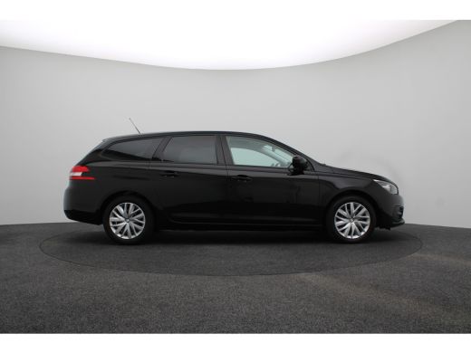 Peugeot 308 SW 1.2 PureTech Blue Lease | Airco | Armsteun voor | Bandenspanningscontrolesysteem ActivLease financial lease