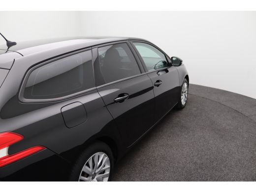 Peugeot 308 SW 1.2 PureTech Blue Lease | Airco | Armsteun voor | Bandenspanningscontrolesysteem ActivLease financial lease