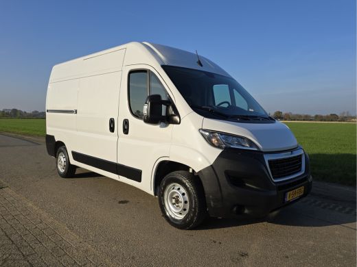 Peugeot Boxer 335 2.2 BlueHDi L2 H2 - Euro 6 - 140 Pk - ParkeerCamera - Airco - Cruise Control ActivLease financial lease