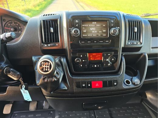 Peugeot Boxer 335 2.2 BlueHDi L2 H2 - Euro 6 - 140 Pk - ParkeerCamera - Airco - Cruise Control ActivLease financial lease