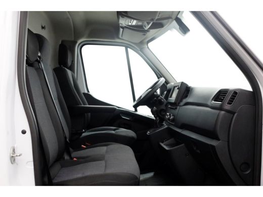 Renault Master T35 2.3 dCi 145pk Bakwagen met achterdeuren en zijdeur 09-2022 ActivLease financial lease