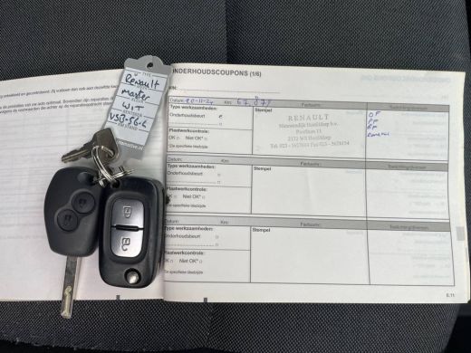 Renault Master T35 2.3 dCi 145pk Bakwagen met achterdeuren en zijdeur 09-2022 ActivLease financial lease