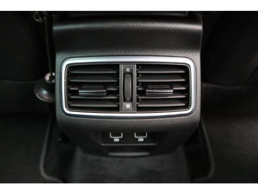 Renault Mégane Estate 1.3 TCe 140 Techno | Achterbank in delen neerklapbaar | Achterspoiler | Achteruitrij assistent ActivLease financial lease