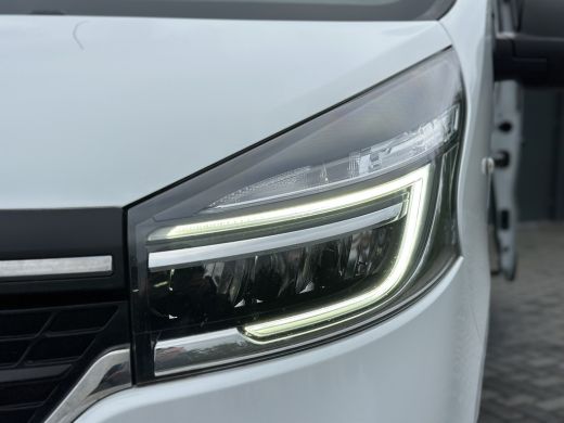 Renault Trafic 2.0 dCi 120 PK / L1H1 / 1e EIG. / TREKHAAK / 2x SCHUIFDEUR / AIRCO / CRUISE / NAVI / LED KOPLAMPEN ActivLease financial lease