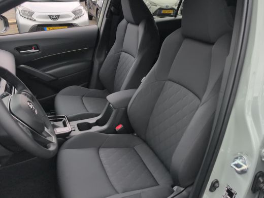 Toyota Corolla Cross Hybrid 180 Dynamic | Android Auto | Apple Carplay | NIEUWE AUTO | ActivLease financial lease
