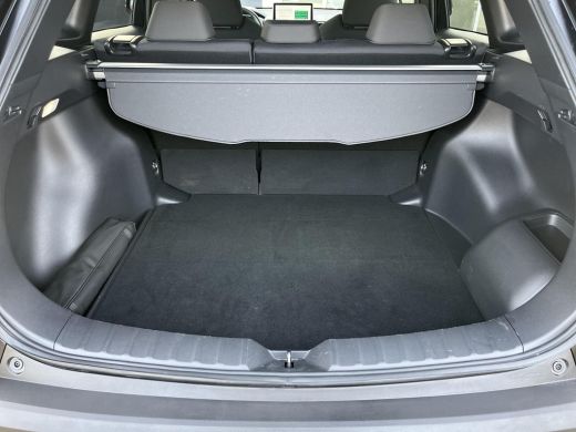 Toyota Corolla Cross Hybrid 200 Style | Stoel- + stuurverwarming | Parkeersensoren | Keyless entry | Carplay | ActivLease financial lease