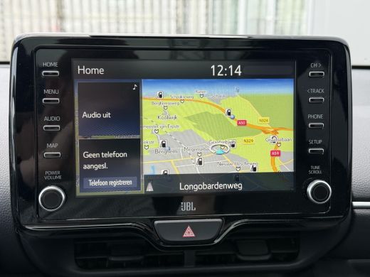 Toyota Yaris 1.5 Hybrid Executive **HEAD-UP DISPLAY/ DODEHOEK DETECTIE/ PARKEERSENSOREN/ 36 MAANDEN GARANTIE** ActivLease financial lease