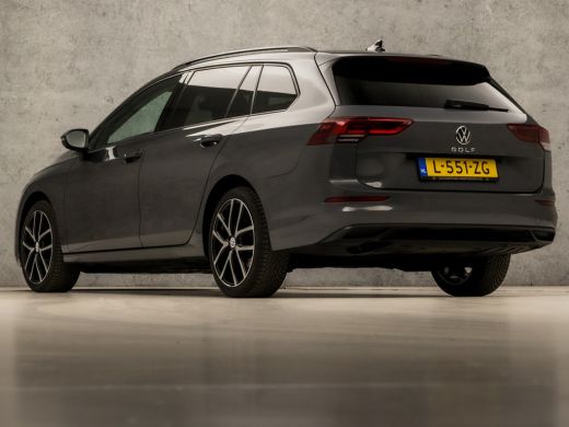 Volkswagen Golf 1.0 TSI Sportline (APPLE CARPLAY, GROOT NAVI, PARKEERSENSOREN, KEYLESS, GETINT GLAS, SPORTSTOELEN... ActivLease financial lease