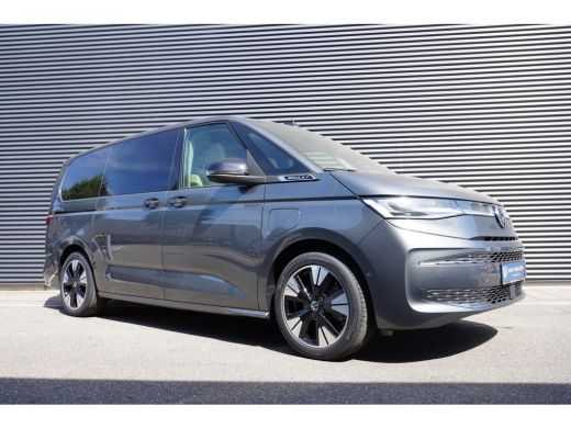 Volkswagen Multivan 1.5 eHybrid L2 Bulli Edition 4-Motion, IQ Light koplampen, 7-persoons Vis-a-Vis, Navigatie, Trekh... ActivLease financial lease