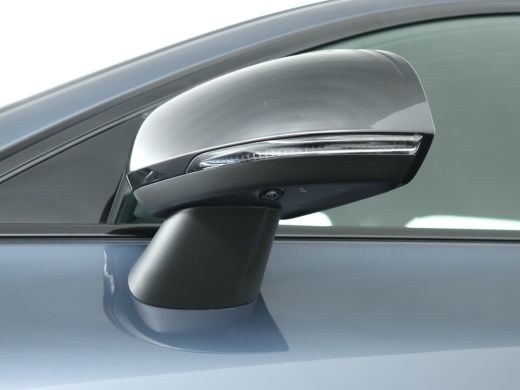 Volvo  V60 T6 AWD Plus Dark ActivLease financial lease