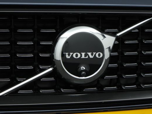 Volvo  V60 T6 AWD Plus Dark ActivLease financial lease