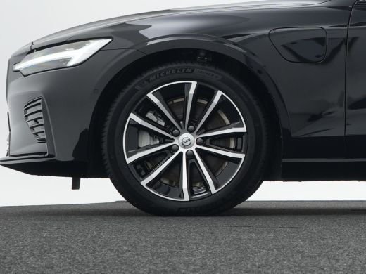 Volvo  V60 2.0 T6 Plug-in hybrid AWD Plus Dark | Harman Kardon | Sportstoelen | 360° Camera | Trekhaak | Ada... ActivLease financial lease