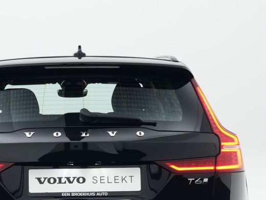 Volvo  V60 2.0 T6 Plug-in hybrid AWD Plus Dark | Harman Kardon | Sportstoelen | 360° Camera | Trekhaak | Ada... ActivLease financial lease