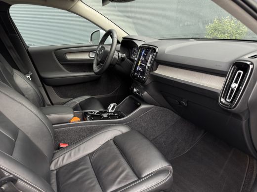 Volvo  XC40 1.5 T5 Recharge Inscription | Pano | Trekhaak | Pilot Assist | Achterbank verwarmd | Leder! | ActivLease financial lease