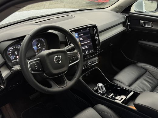 Volvo  XC40 1.5 T5 Recharge Inscription | Pano | Trekhaak | Pilot Assist | Achterbank verwarmd | Leder! | ActivLease financial lease